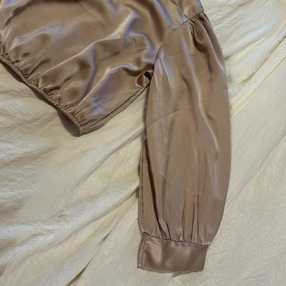 Tan satin matching set NWT - Picture 3 of 11